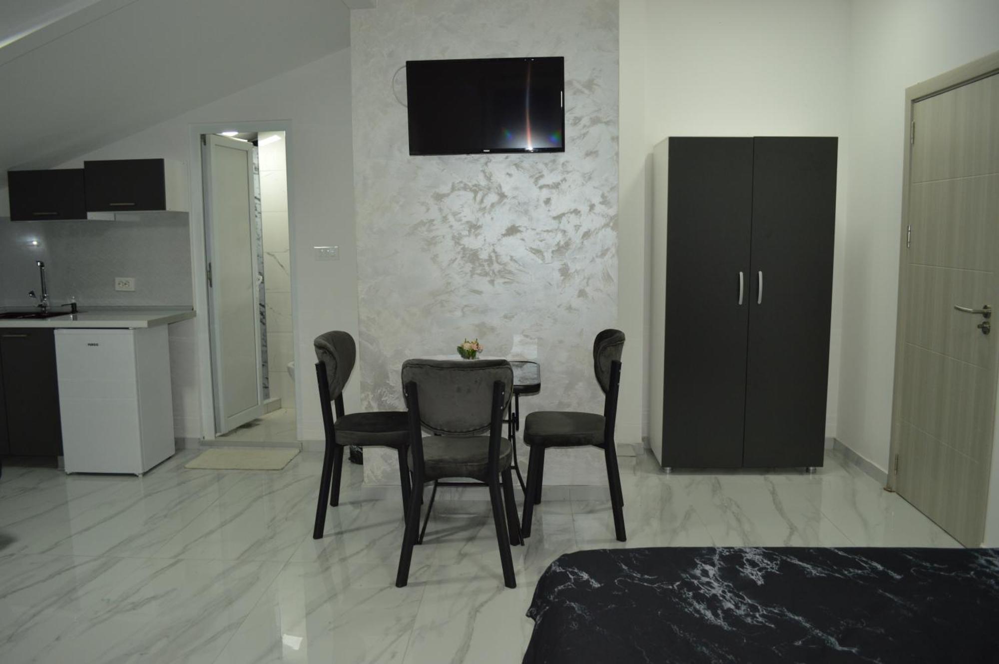 Apartman 4 Jovanovski オフリド エクステリア 写真